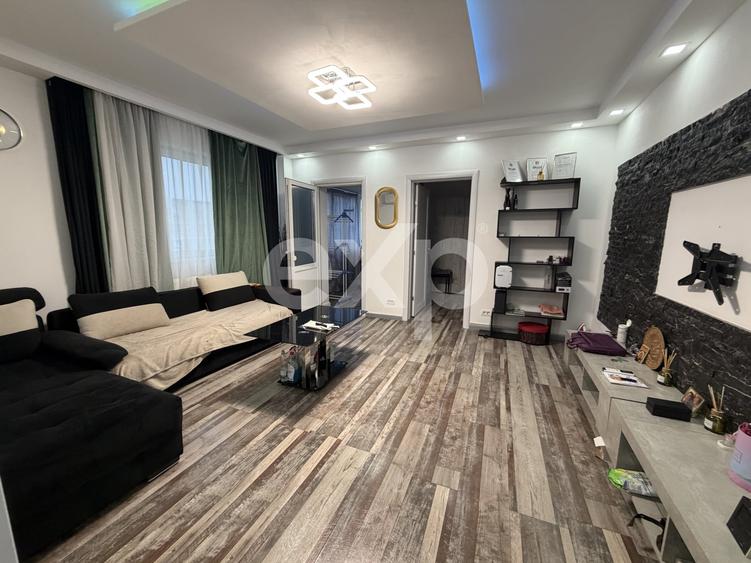 2 Camere 8 minute Metrou titan 58 mp totali Dressing - 5