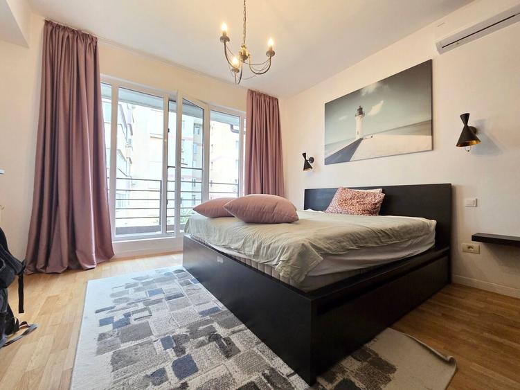 Apartament cu 3 camere semidecomandat, mobilat în Arcul de Triumf