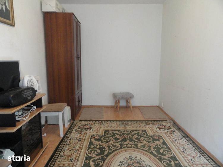 Apartament 3 camere etaj 2 Vlaicu, 63 mp, aproape de statia de tramvai - 17
