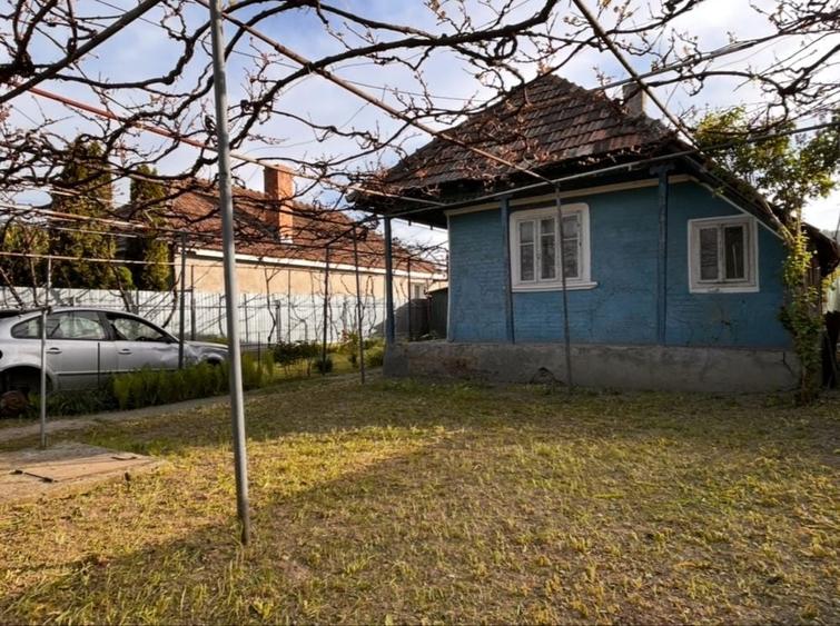 Casă cu 2 camere în Dumbrava