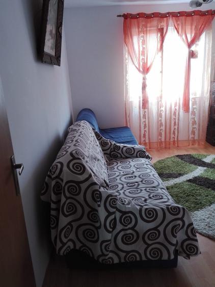 Garsonieră decomandată în Cotârgaci