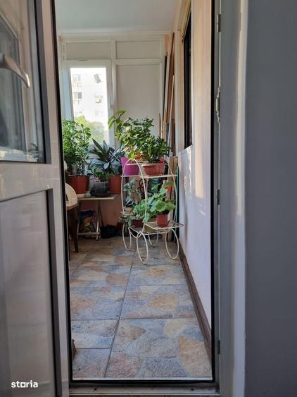 Apartament cu 3 camere decomandat în Rahova