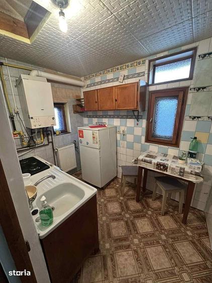 Casă cu 2 camere cu Teren 130 Mp în Plopilor