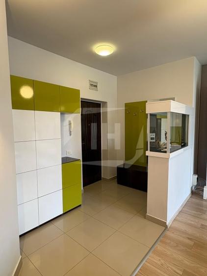 Apartament cu 2 camere semidecomandat, mobilat în Bună Ziua