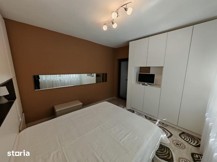 Apartament cu 2 camere în Micro 17
