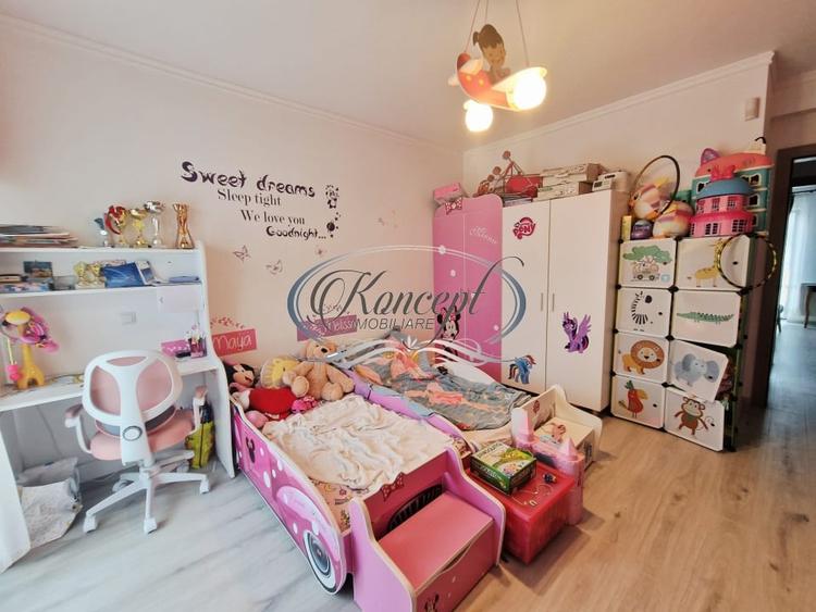 Duplex cu 4 camere cu Canalizare în Dâmbul Rotund