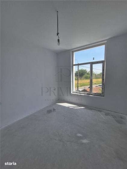 Casă cu 3 camere în Ghiroda