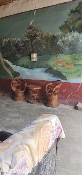 Casă cu 4 camere în Slatina-Nera