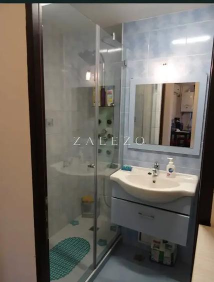 Apartament cu 2 camere decomandat, mobilat în Complex Studențesc