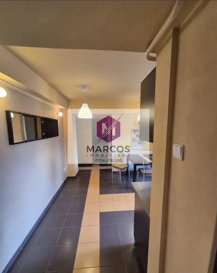 Apartament cu 3 camere decomandat în Cuptoare (Reșița)