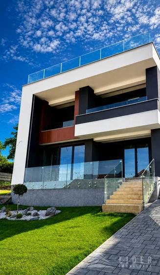 Duplex cu 5 camere cu Garaj în Feleacu