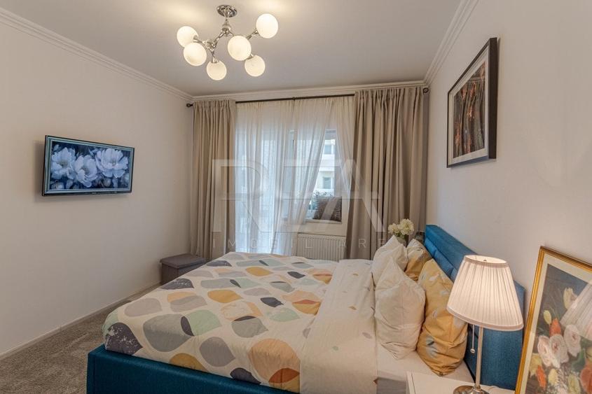 Apartament cu 3 camere decomandat în Metalurgiei