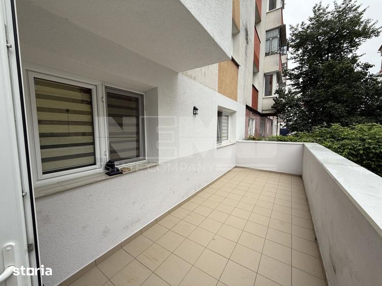 Apartament cu 2 camere, mobilat în Central