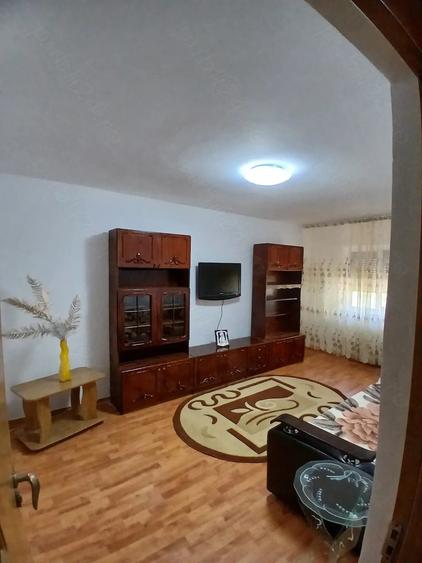 Apartament cu 2 camere decomandat în Orizont