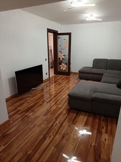 Vand Apartament cu 3 camere Alexandria - 6