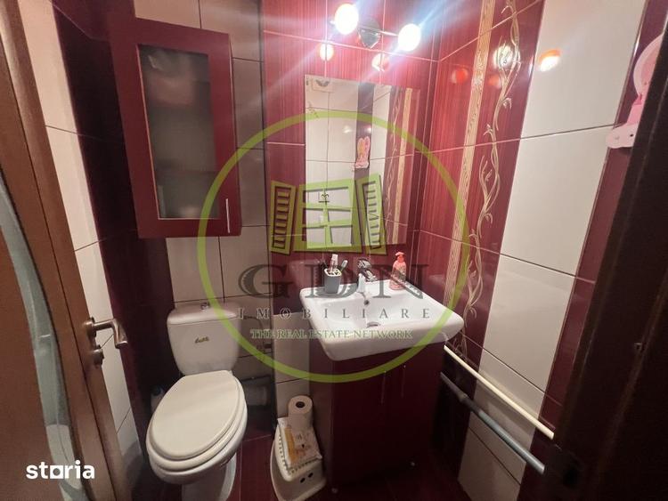 Apartament cu 4 camere decomandat în 1 Mai