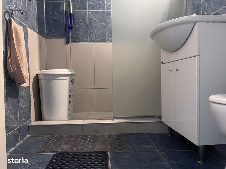 Parter!Vanzare apartament cu 3 camere - Targoviste! - 2