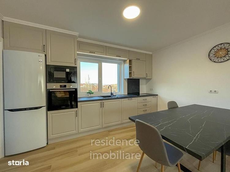 Apartament cu 4 camere semidecomandat în Borhanci