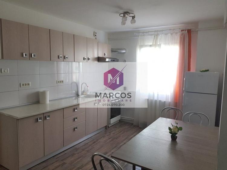 Apartament cu 2 camere semidecomandat în Micro I