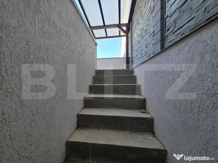 Casă cu 5 camere cu Teren 500 Mp în Titulescu