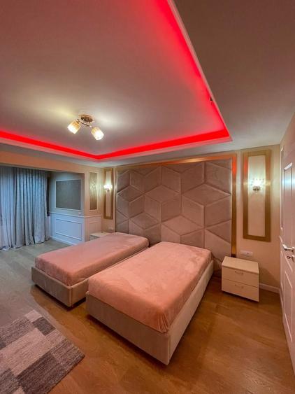 Apartament cu 3 camere decomandat în Faleza Nord