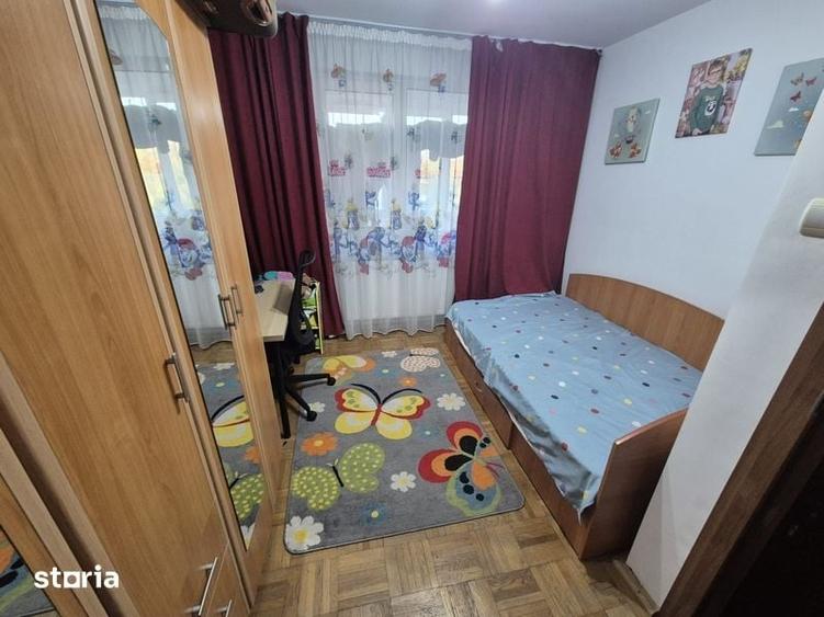 Apartament cu 3 camere în Gara de Nord