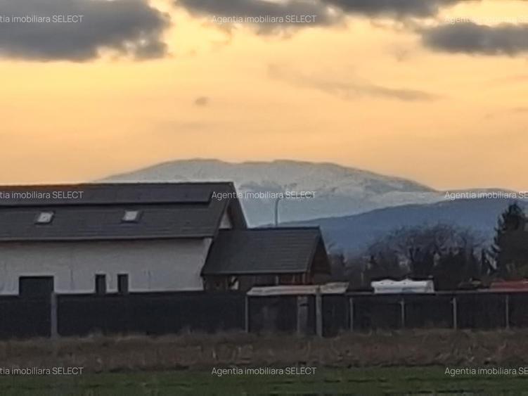 Teren Construcții intravilan de 500 mp, în Stupini