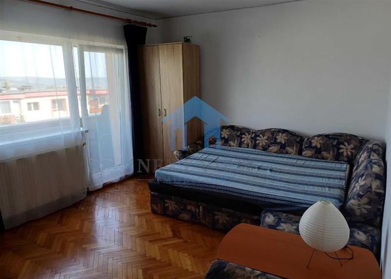 Apartament cu 3 camere decomandat în Zorilor