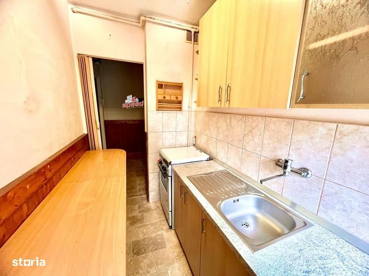 Apartament cu 2 camere nedecomandat în Central