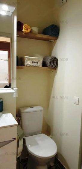 Apartament cu 3 camere decomandat în Ultracentral