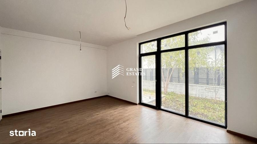 Casă cu 5 camere cu Teren 400 Mp în Central