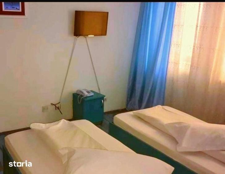 Casă cu 5 camere cu Teren 500 Mp în Cârcea