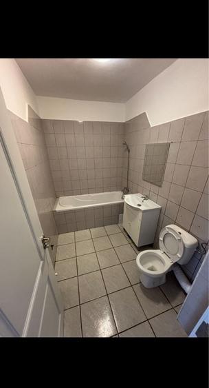 Garsonieră decomandată în Florești