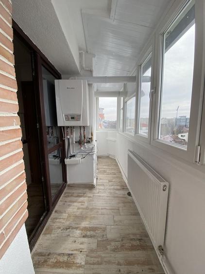 Apartament cu 2 camere decomandat în Barbu Văcărescu