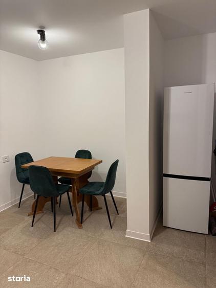 Apartament cu 2 camere decomandat în Vitan