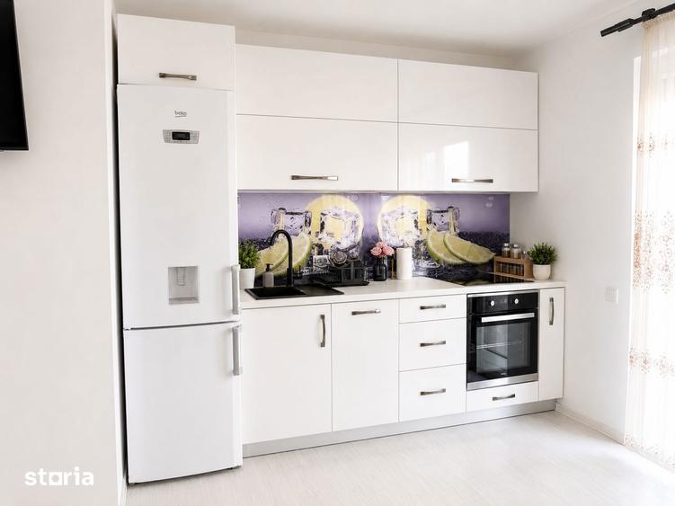Apartament cu 3 camere, mobilat în Central