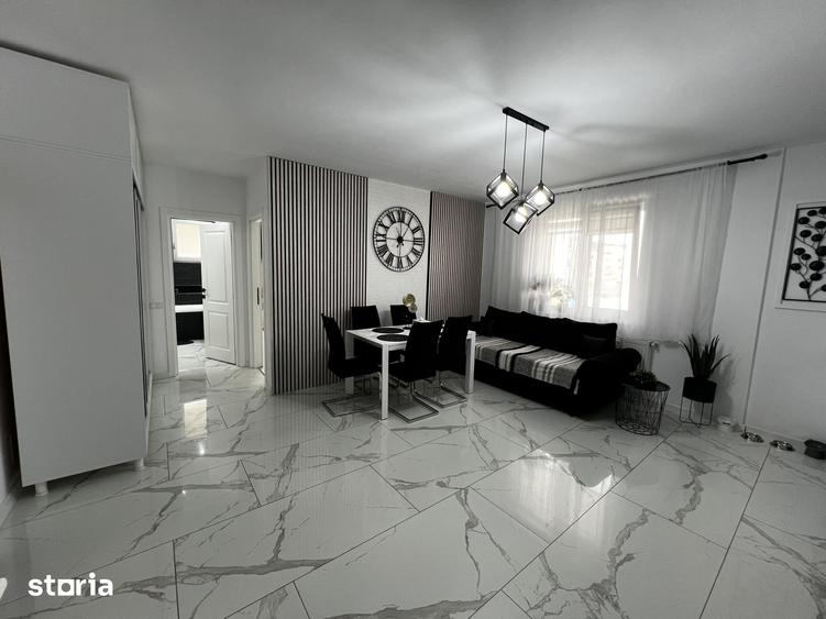 Apartament cu 3 camere semidecomandat în Florești — fotografia 1