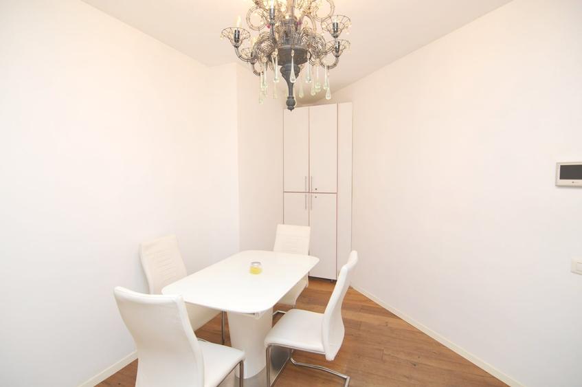 Apartament cu 2 camere semidecomandat în Herăstrău