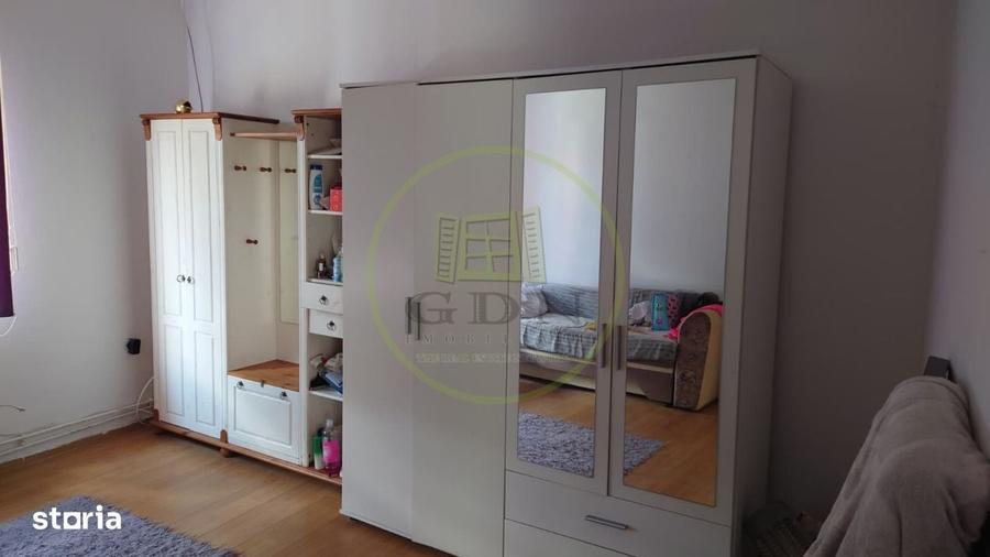 Casă cu 3 camere în Șura Mare