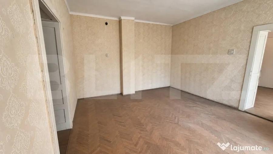 Casă cu 3 camere cu Teren 825 Mp în Aurel Vlaicu