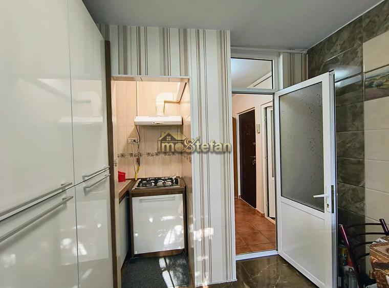 Apartament cu 3 camere decomandat în ICIL