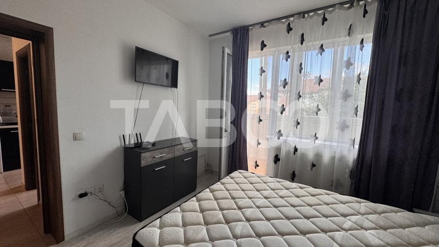 Apartament cu 3 camere decomandat, mobilat în Mihai Viteazul