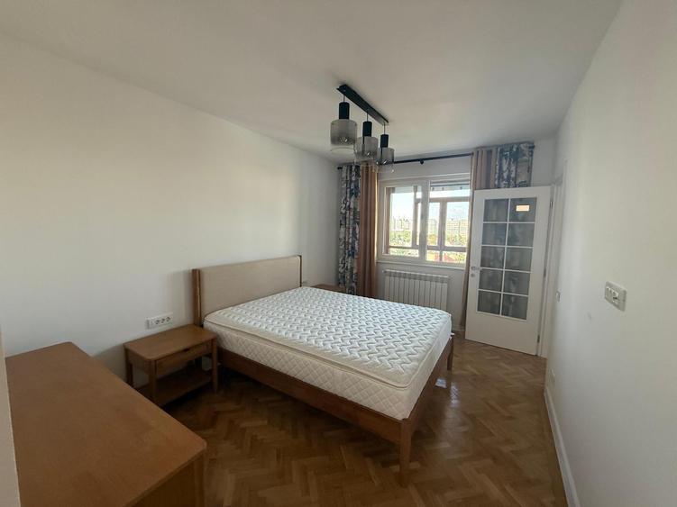 Apartament cu 2 camere circular în Vatra Luminoasă