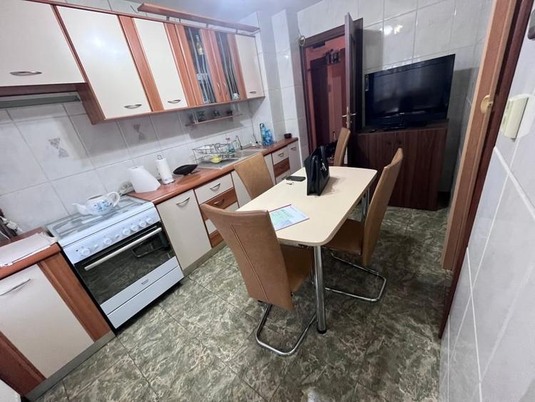 Apartament cu 4 camere decomandat, mobilat în Brazda lui Novac