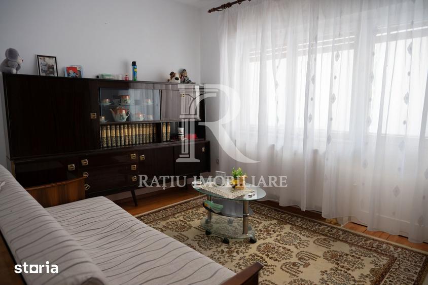 Apartament cu 4 camere în Ultracentral
