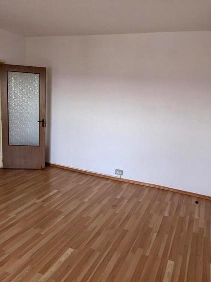 Garsonieră decomandată în Cotroceni