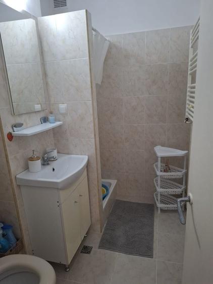 Inchiriez apartament 1 camera Closca - 5