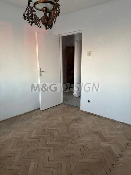 Apartament cu 2 camere decomandat în Dâmbovița