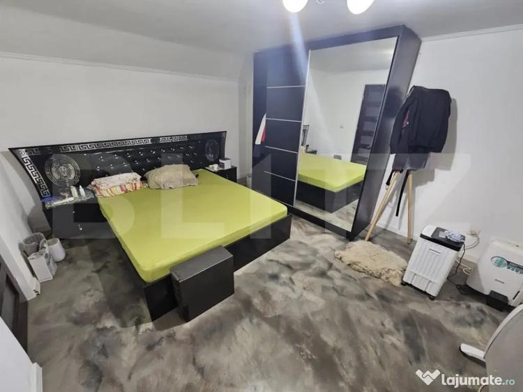 Casă cu 5 camere cu Teren 4381 Mp în Central