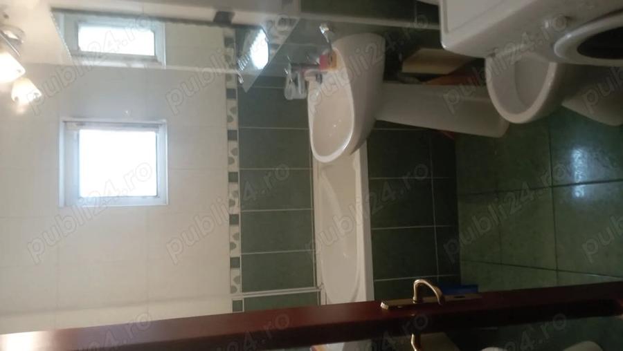 Apartament cu 2 camere decomandat în Precista